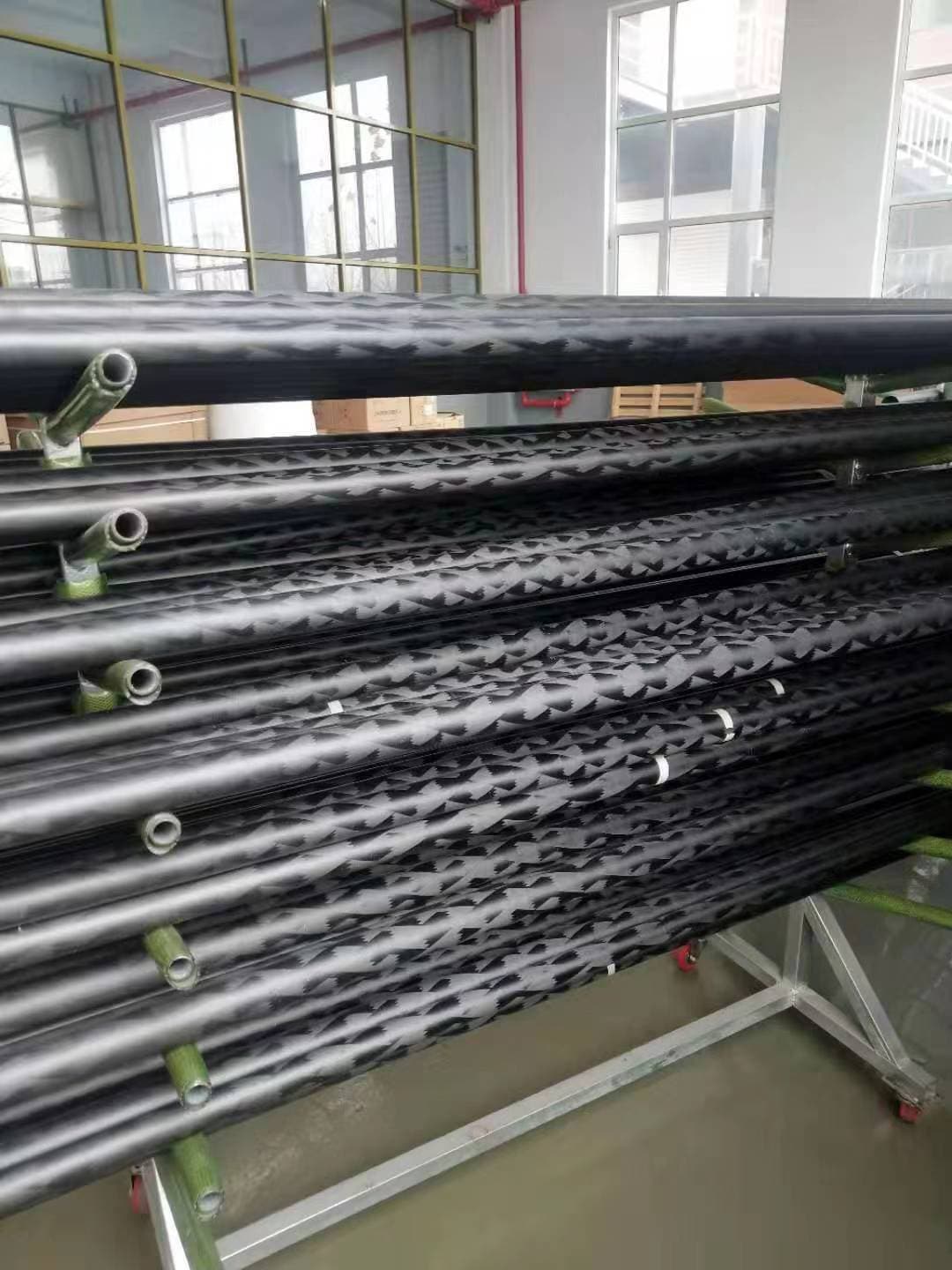 L'enroulement de filament de haute qualité ZJ fait des mâts de planche à voile SDM RDM à courbe constante (5 pièces/1 boîte)